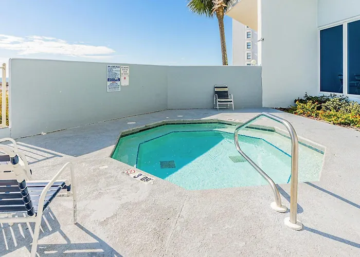 Beachfront With Amazing Views Multiple On-site Pools & Hot Tubs Holiday home